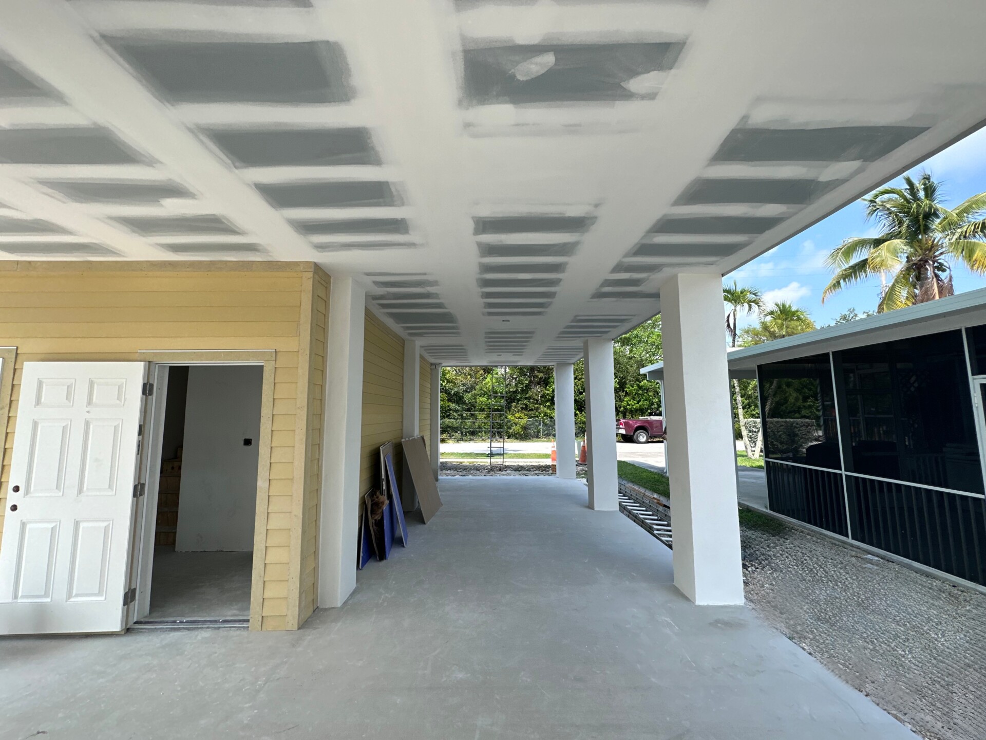 Drywall application in a residential project 80 Coral Way Residence in Marathon, FL, application in exterior